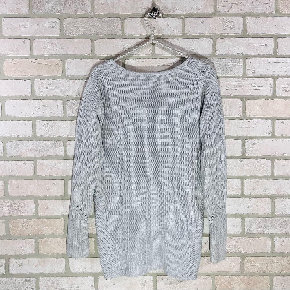 Cabi Style 3531 Deep V Neck Side Zip Long Sleeve Sweater Size XS - Picture 6 of 10